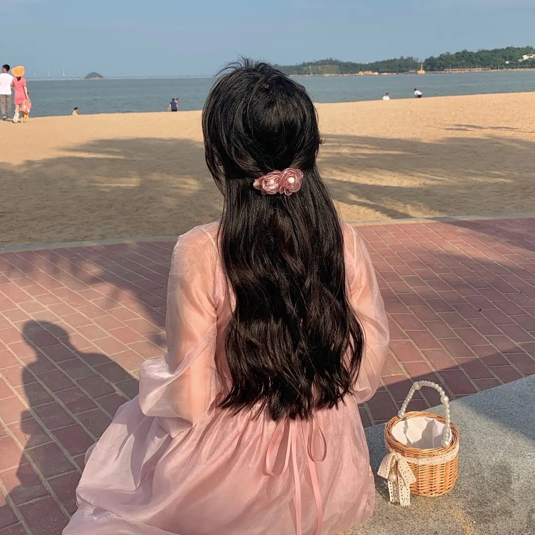 少女革命:思春期默示录 封面